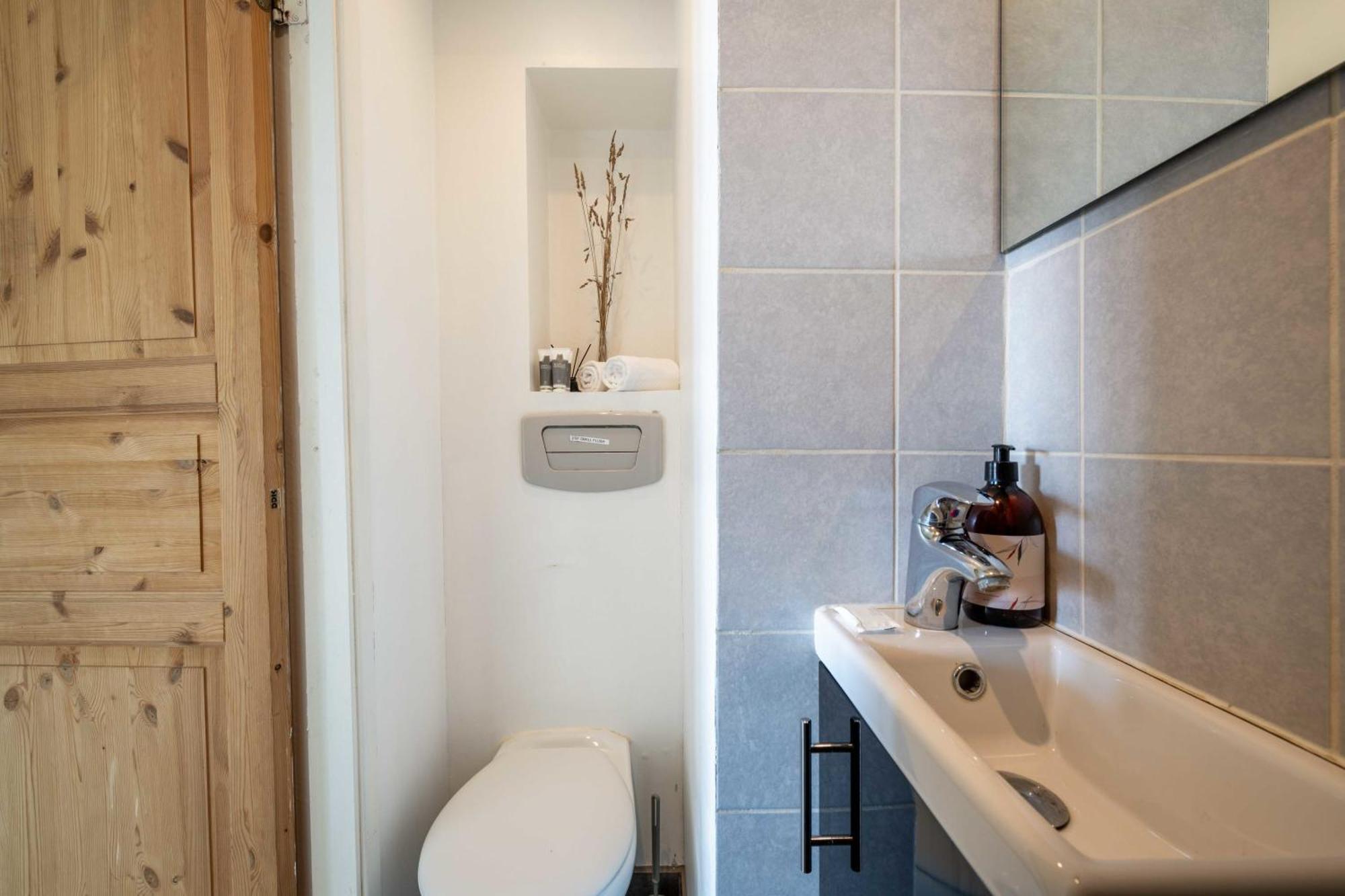 Apartamento Cozy & Bright Flat In Peaceful Area