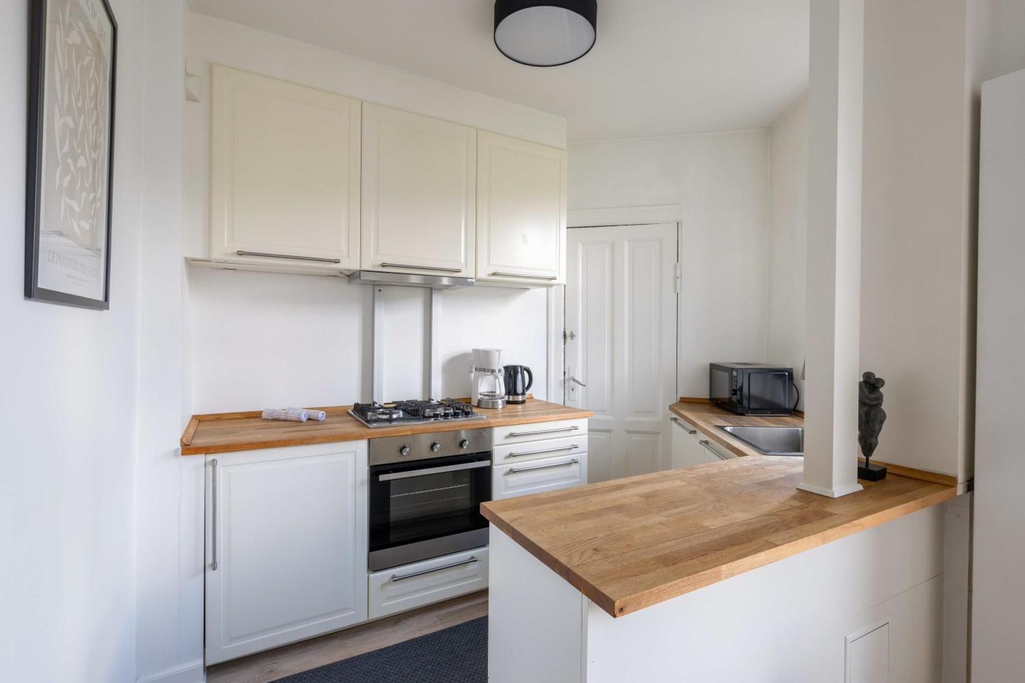 Apartamento Cozy & Bright Flat In Peaceful Area