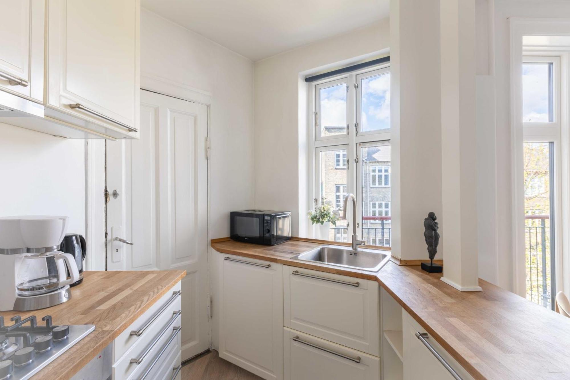 Cozy & Bright Flat In Peaceful Area Apartamento *