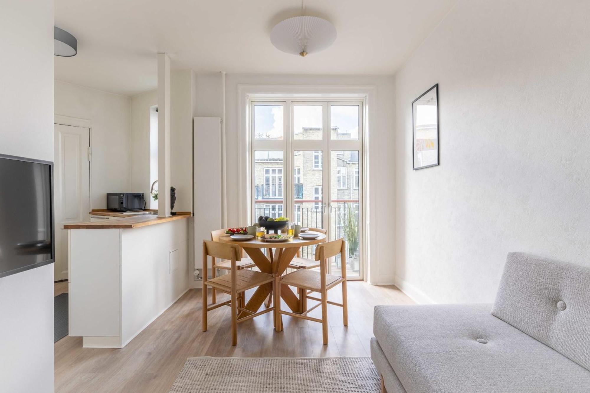 Cozy & Bright Flat In Peaceful Area Apartamento