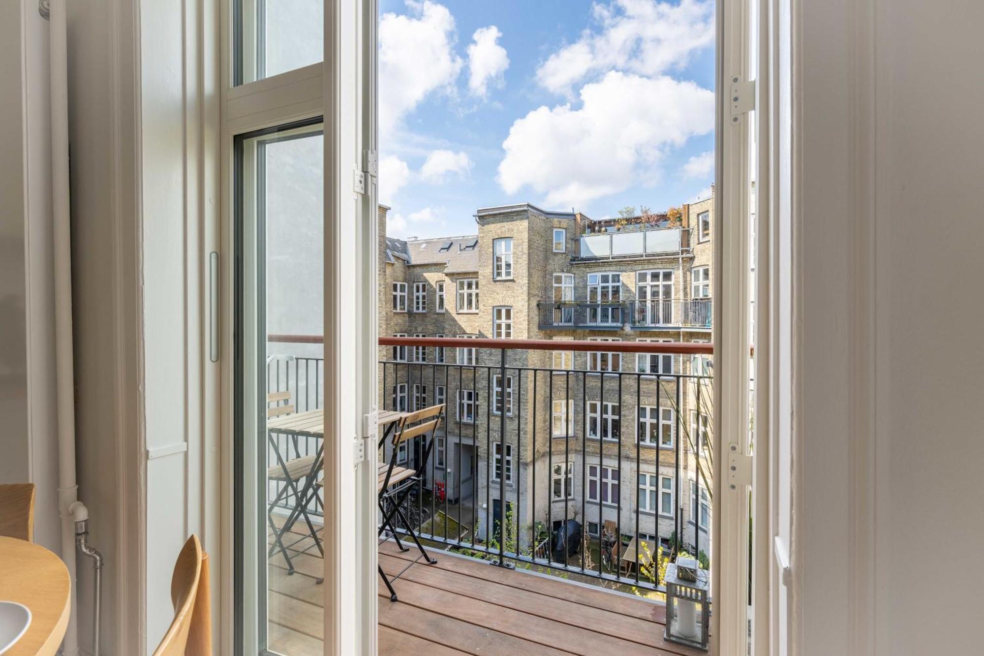 Apartamento Cozy & Bright Flat In Peaceful Area